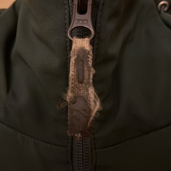 The North Face Elevation Jacket Women’s Small Hunter Green Primaloft Coat - Picture 3 of 3